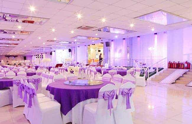 Màu Tím Là Màu Chủ Đạo Của Không Gian