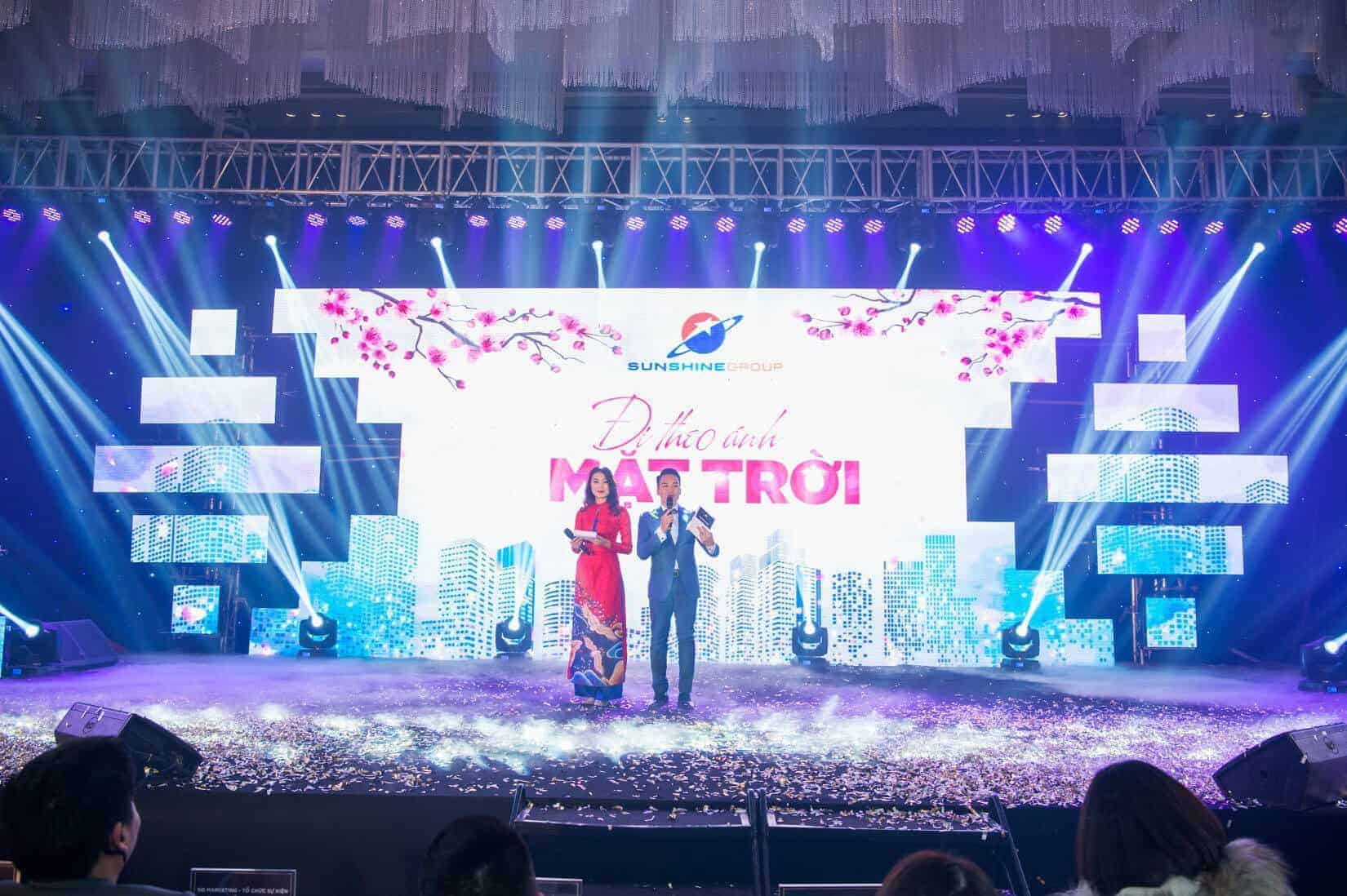 Sự Kiện Gala Dinner &Quot;Đi Theo Ánh Mặt Trời&Quot; Sunshine Group