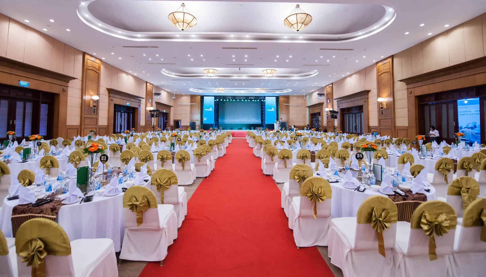 Hội Nghị Tri Ân Khách Hàng - Ngân Hàng Vietcombank Hải Dương