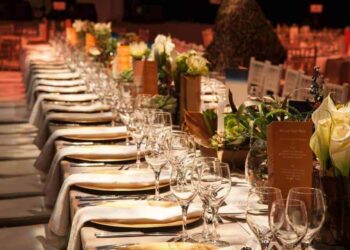 Kế Hoạch Chi Tiết Tổ Chức Gala Dinner Để Lưu Lại Khoảnh Khắc Vui Vẻ