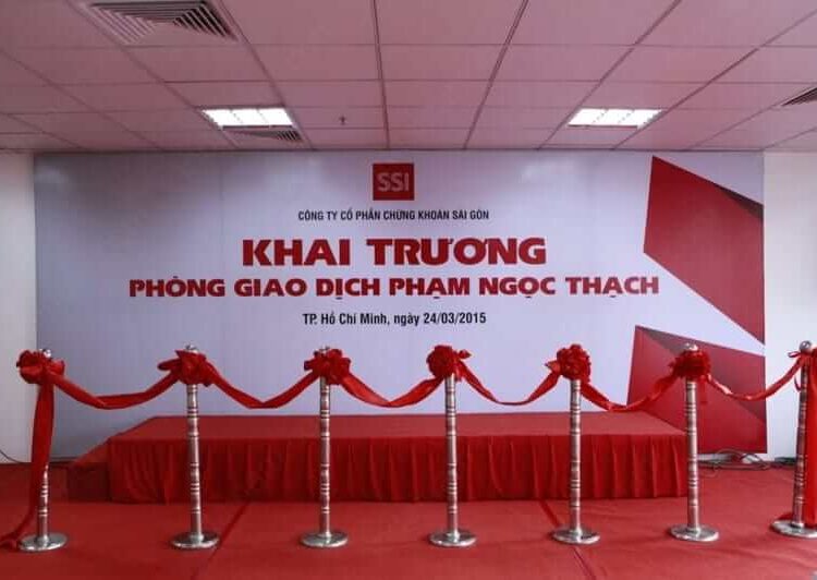 Backdrop Là Gì? Backdrop Lễ Khai Trương Như Thế Nào Là Phù Hợp Nhất?