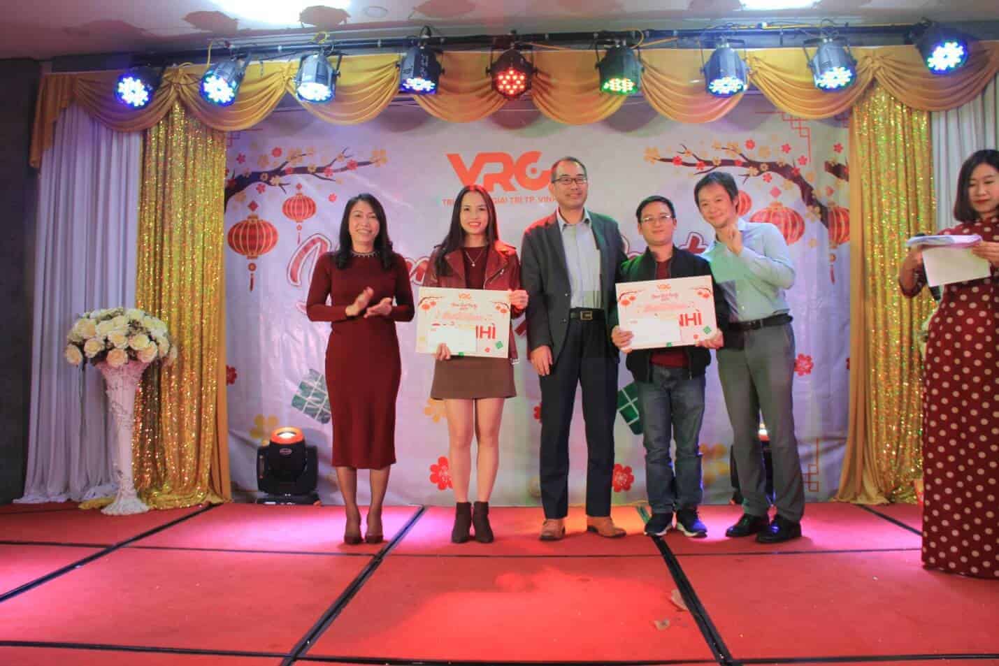 Điều Khách Hàng Cần Ở Một Công Ty Tổ Chức Year End Party Là Gì?