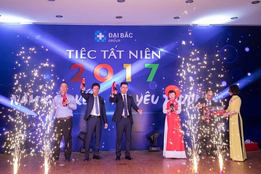 Quy Trình Tổ Chức Tiệc Tất Niên Chi Tiết Cho Doanh Nghiệp.