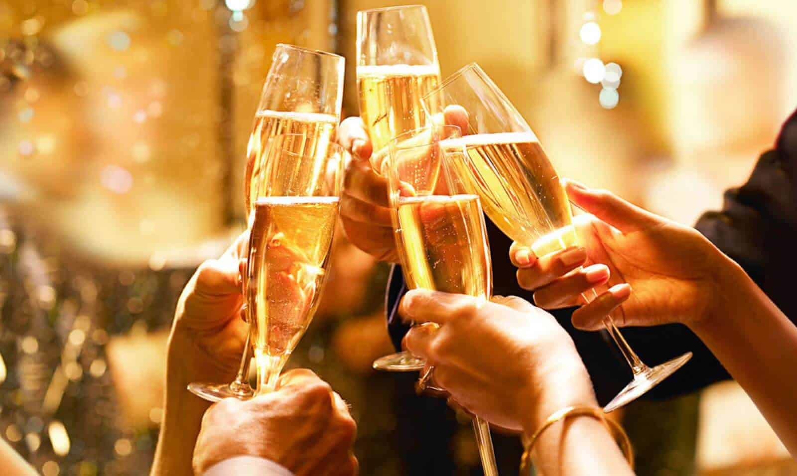 Doanh Nghiệp Thường Mắc Những Sai Lầm Khi Tổ Chức Year End Party Nào?