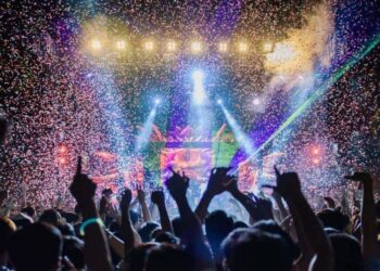 Tưng Bừng Với Những Tiết Mục Year End Party Cho Bữa Tiệc Cuối Năm
