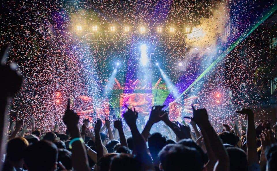 Tưng Bừng Với Những Tiết Mục Year End Party Cho Bữa Tiệc Cuối Năm