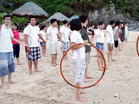  Trò Chơi Team Building Chuyền Vòng