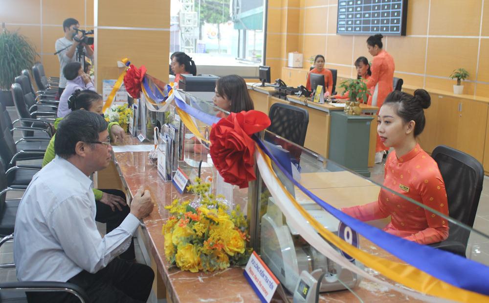 Lễ Khai Trương Trụ Sở Mới Lienvietpostbank Phú Thọ
