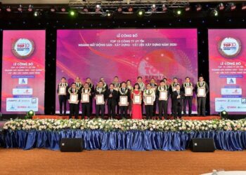 Lễ Công Bố Top 500 Doanh Nghiệp Tăng Trưởng Nhanh Nhất Việt Nam Năm 2020