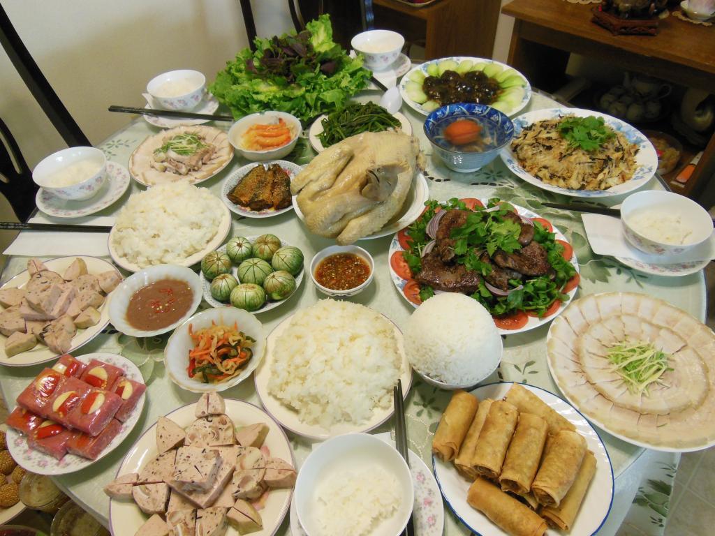 Mâm Cúng Tất Niên Gồm Những Gì Để Đảm Bảo Giá Trị Truyền Thống?