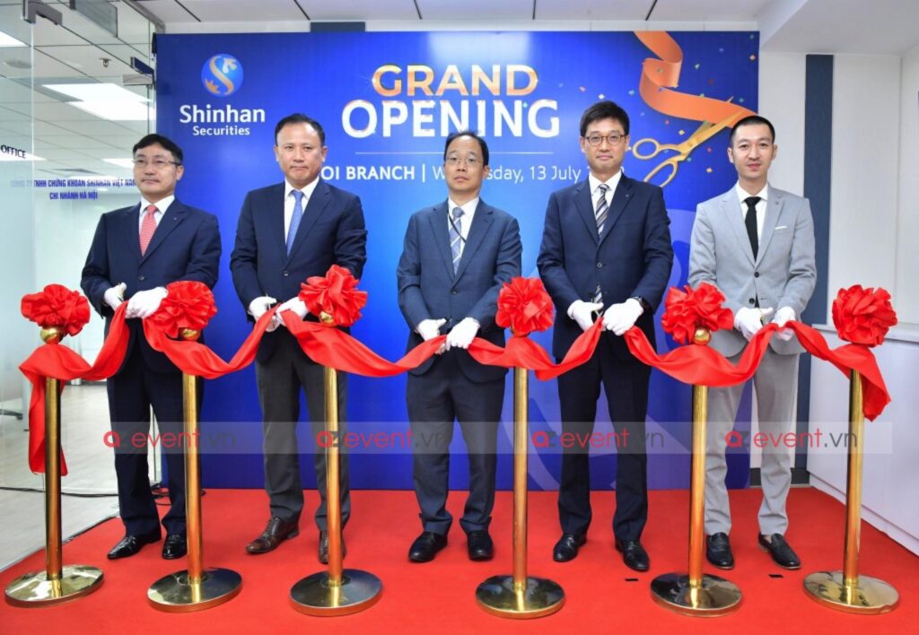 Khai Trương Chi Nhánh Đầu Tiên Tại Hà Nội Của Chứng Khoán Shinhan Việt Nam