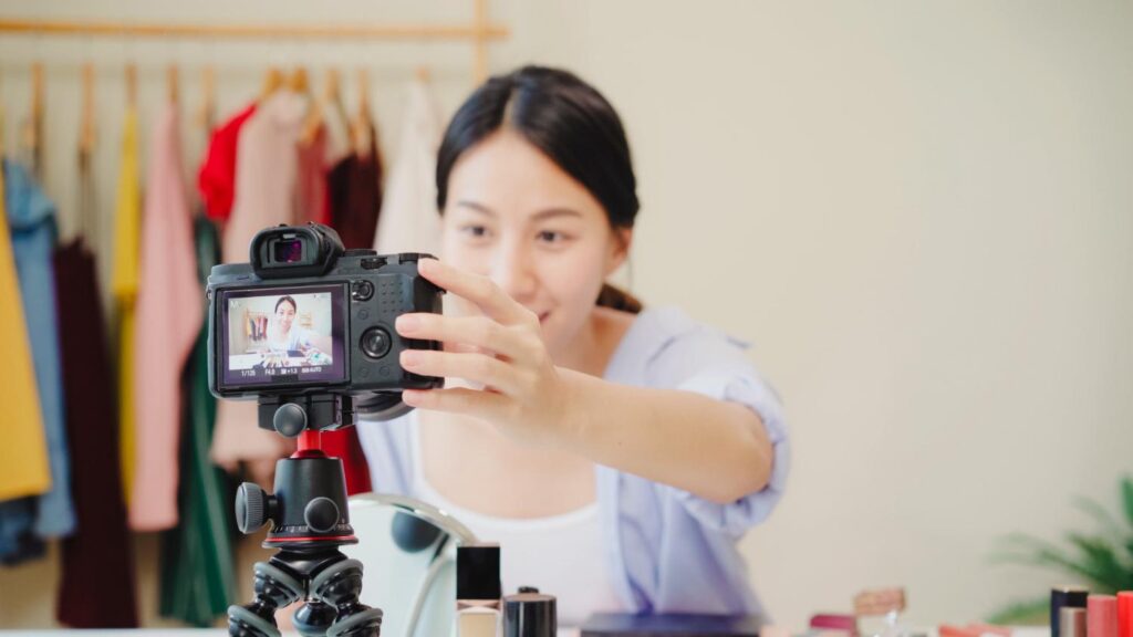 Mẫu Kịch Bản Video Ngắn Phổ Biến Nhất Cho Người Mới Bắt Đầu