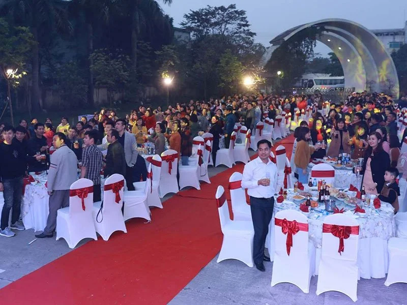 Xu Hướng Đặt Tiệc Liên Hoan Cuối Năm